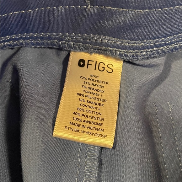 Figs Scrubs Technical Collection Zamora Jogger size medium petite - Picture 10 of 14